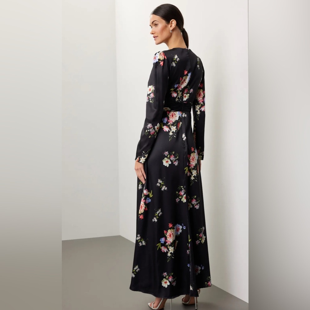 Ieena for Mac Duggal Faux Wrap Floral Gown Size 0 - Picture 4 of 12